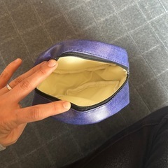 クレしん丸型ポーチの画像