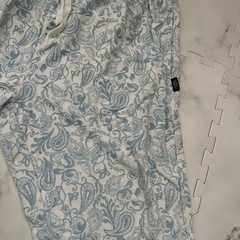 AZUL  ペイズリー柄ハーフパンツの画像