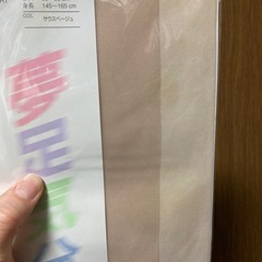 ストッキング２足、くるぶし丈ストッキング1足の画像