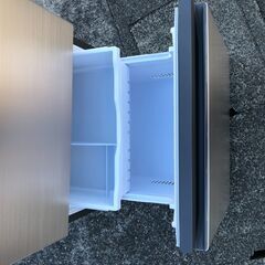 ２０２２年製　日立 HITACHI 冷蔵庫 （315L・右開き） 3ドア Vシリーズ ブリリアントブラック R-V32RVの画像