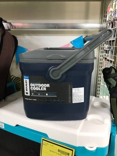★ジャングルジャングル貝塚店★ STANLEY スタンレイ　クーラーボックス　15.1L ネイビー系　アウトドアクーラー　貝塚市　二色浜リサイクルショップ