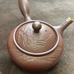 未使用の　急須の画像