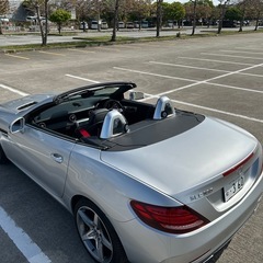ベンツSLC180オープンスポーツカーの画像