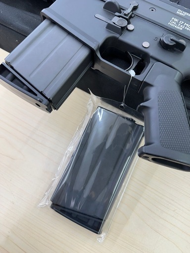 【ドリーム川西店御来店限定】☆ジモティー見たよ♪割引☆東京マルイ　次世代電動ガン　FN SCAR-L ブラック　ガンケース、スペアマガジン付き／クリーニング済み【99560000051639】 ドリーム川西店御来店限定】☆ジモティー見たよ♪割引☆東京マルイ 次