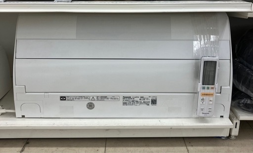 壁掛けエアコン　Panasonic     CS-X223D-W