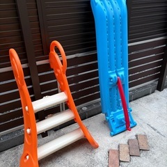 子供用すべり台の画像