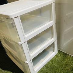 【無料でお譲りします】3段カラーボックスの画像