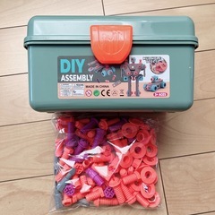 子供用おもちゃ 工具箱 DIY 組み立てシミュレーション ネジビルディングセットの画像