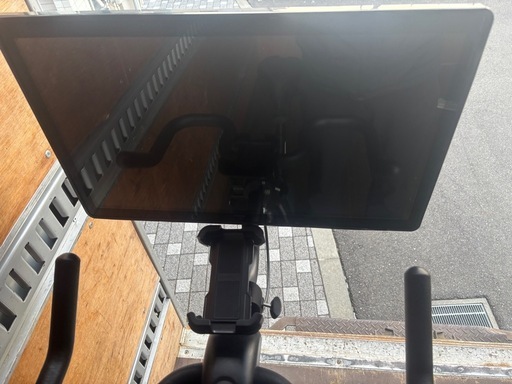 FITBOX PRO フルモニター付エアロバイク 動作確認済・早め引取希望