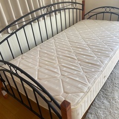 シングルベッドの画像