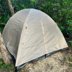 テントと寝袋（シュラフ）の画像