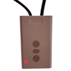 【電動】100インチ　プロジェクター スクリーン の画像