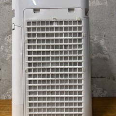 SHARP 加湿空気清浄機　KC-J50-W. 22年製　0129-016の画像