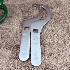 新品　TEIN 車高長、ダウンサス用　リアサスペンション　ダイハツ75系用の画像