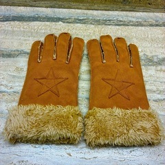 革手袋　BEAMS  Lサイズ　スェード　男女兼用の画像