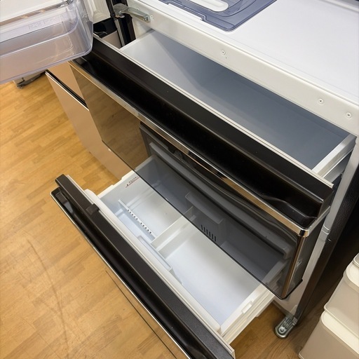 【ドリーム川西店御来店限定】☆ジモティー見たよ♪割引☆ ミツビシ　3ドア冷蔵庫　 【99560000046471】