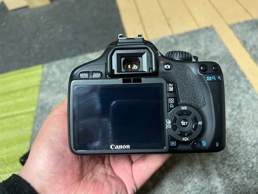 まだあります購入飛ばれました1万ポッキリ！本体のみCanon EOS kiss x4 一眼レフカメラ