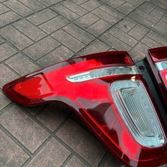 テールライト　フォード　エクスプローラー の画像