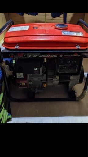 発電機(携行缶付き)