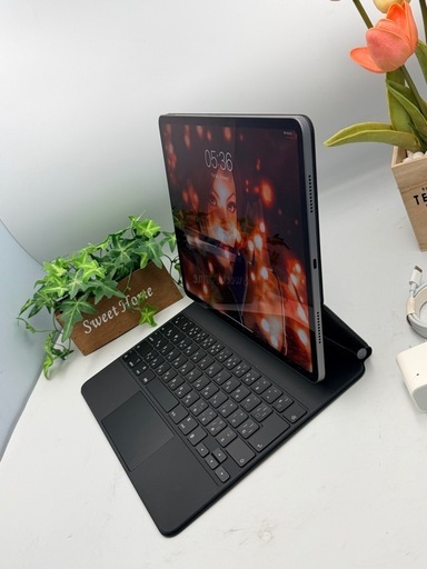 【新品同様に近い】iPad Pro M1 第5世代 13インチWifi 512G