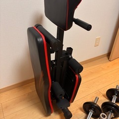 トレーニングベンチ　ダンベルセットの画像