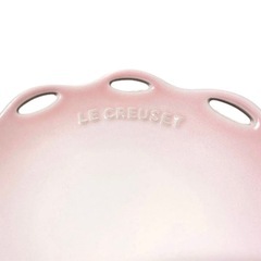 新品未使用　Le Creuset  フルールレースプレート　ルクルーゼ　シェルピンク　19cm の画像