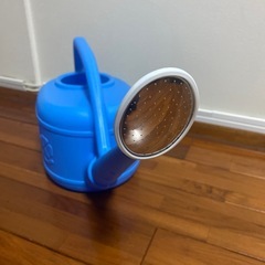 ジョウロ　6ℓ 未使用に近いの画像