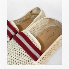 リヴィエラ メッシュ スリッポン 25.5 軽量 カジュアル デッキ フラットシューズ 夏の画像