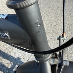 【整備士による点検済み】　☆前後良品中古タイヤ☆   16インチ折りたたみ自転車　防犯登録料込価格︎‼︎の画像