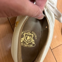 ボーリングシューズとシューズバッグの画像