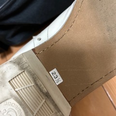 ボーリングシューズとシューズバッグの画像