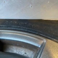 18インチ　　235.50.18 ヴェルファイアに使用の画像