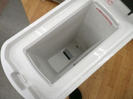 保冷米びつ 11kg HRC-10S ライスクール RICE COOL ホワイト エムケー精工 札幌市 西岡店