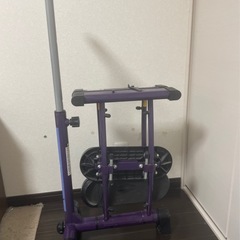 トレーニングマシンの画像