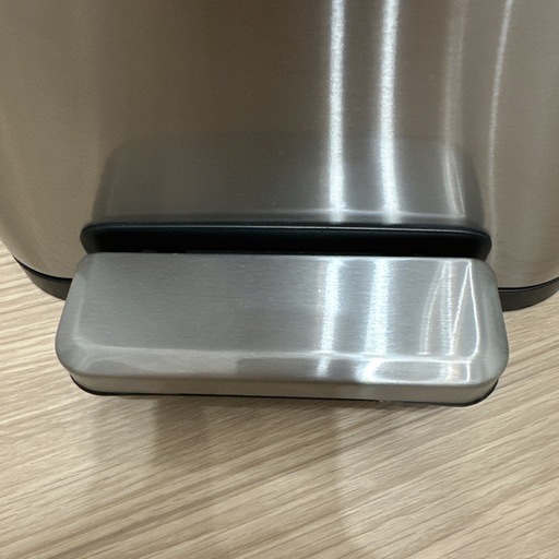 EKO  45L  ゴミ箱　ステンレス　両開き　ペダル式