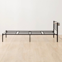 ニトリ コンセント付きのベッドフレーム 取りに来てくれる方限定の画像