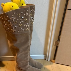 ロングブーツの画像