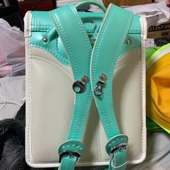 緑のランドセルの画像