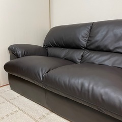 合皮レザーソファーの画像