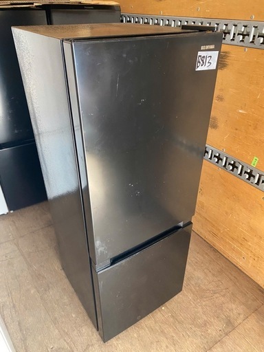 NO B813?福岡市内配送設置無料✨?冷蔵庫 133L 小型 一人暮らし 2ドア 幅47cm IRSD-13A-B ブラック 202