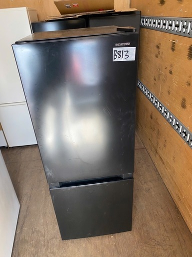 NO B813?福岡市内配送設置無料✨?冷蔵庫 133L 小型 一人暮らし 2ドア 幅47cm IRSD-13A-B ブラック 202