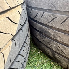 タイヤホイールの画像