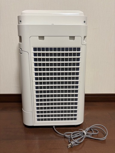 SHARP 加湿空気清净機 KC-N50-Wの通販はau PAY マーケット - 輸入雑貨 