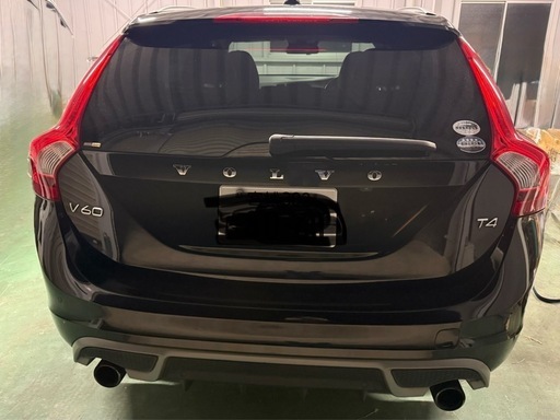 ボルボ V60 T4 Rデザイン 黒革 18インチAW ナビ ボルボ V60 T4 R