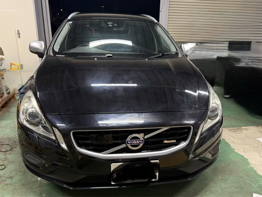 ボルボ V60 T4 Rデザイン 黒革 18インチAW ナビ ボルボ V60 T4 Rデザイン 黒革 18インチAW ナビ (hiro) 東矢本のボルボ