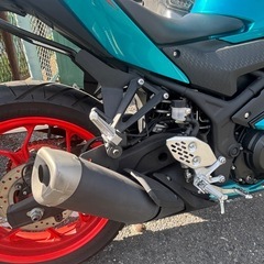 ヤマハ YZF-R25の画像