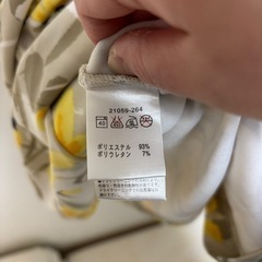 膝上ワンピースの画像