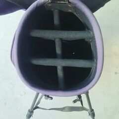 Taylor Made セルフスタンドBAG  8インチ・６分割　初期モデル　フードカバー装着時45インチOKの画像