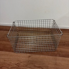 無印良品　ワイヤーバスケットの画像