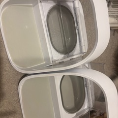  給餌器　２つセット
の画像